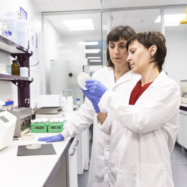 Seipasa presenta su nuevo departamento de microbiología